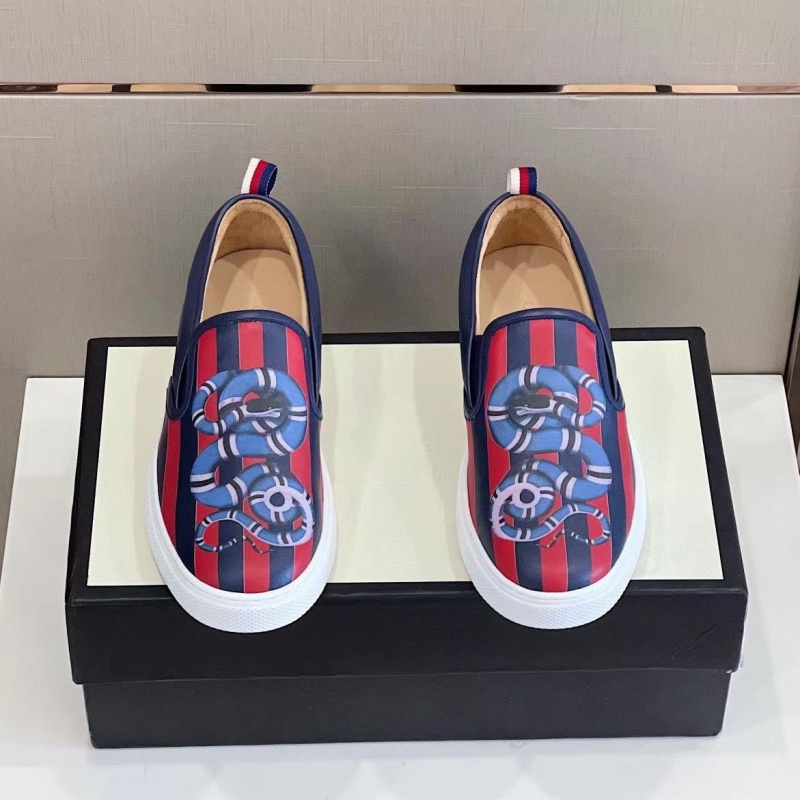 G*u*i casual shoes